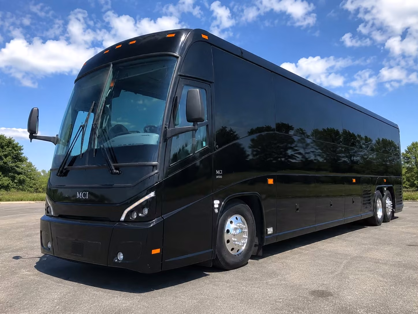 minibus rentals for smaller chula vista prom groups on a budget